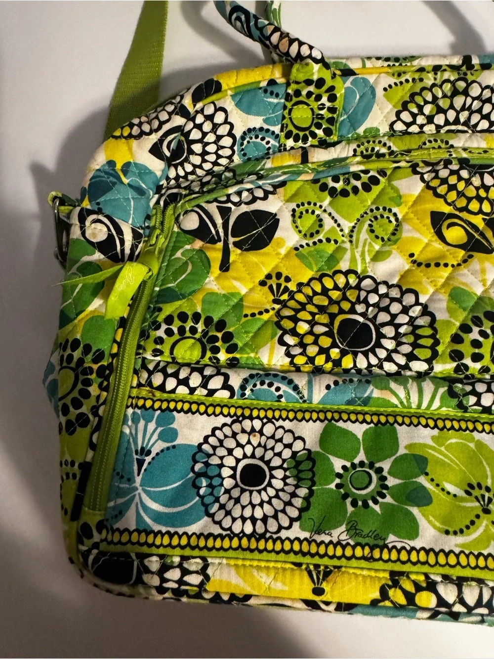 Vera Bradley Retired LIME’S UP Messenger/Lap Top Bag Green/Yellow/ White Padded